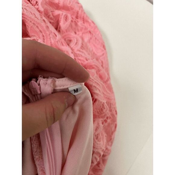 Womens Lined Sleeveless V neck A-line Lace Mini Dress Pink Floral Size Medium - Picture 2 of 4